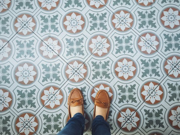 Le carrelage de sol à motifs : Art et décoration